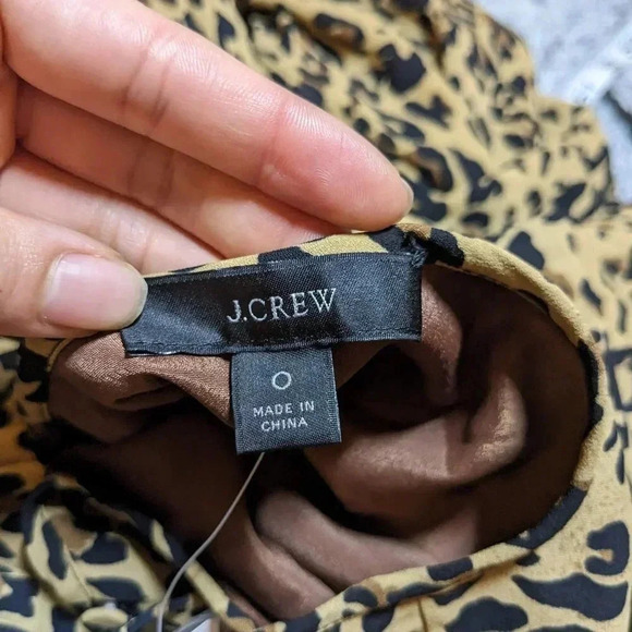 NEW J. Crew Leopard Carly Dress Midi Pleated Long Sleeve Size 0 - Picture 5 of 11